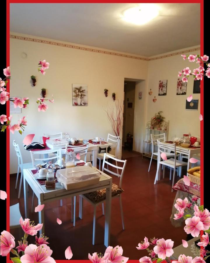 Bed and Breakfast Felix House Codevilla Zewnętrze zdjęcie