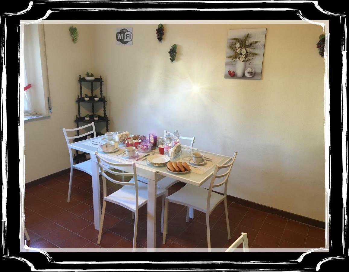 Bed and Breakfast Felix House Codevilla Zewnętrze zdjęcie